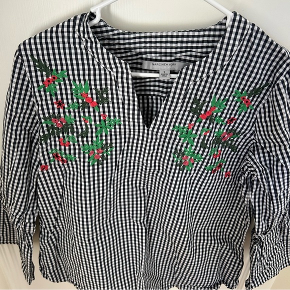 Andrew Marc New York Black White Gingham Floral Embroidered Blouse Small - Picture 4 of 8